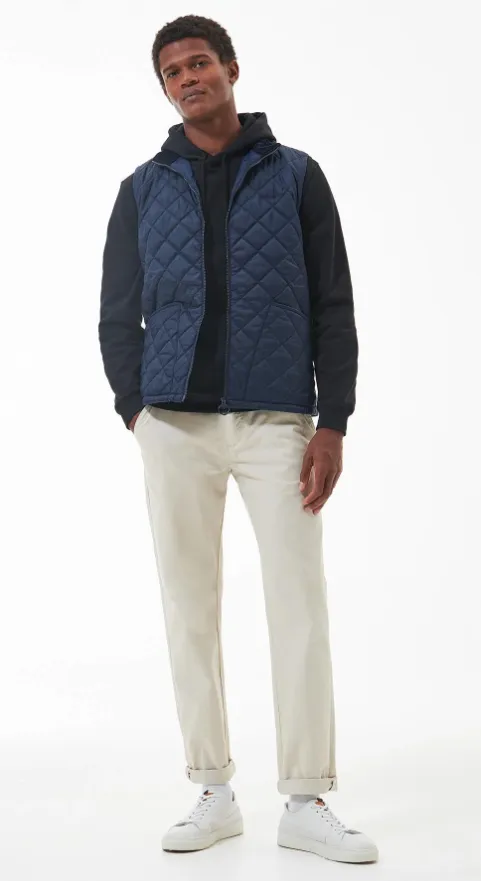 BARBOUR<BR>
Monty Gilet<BR>
Navy<BR>