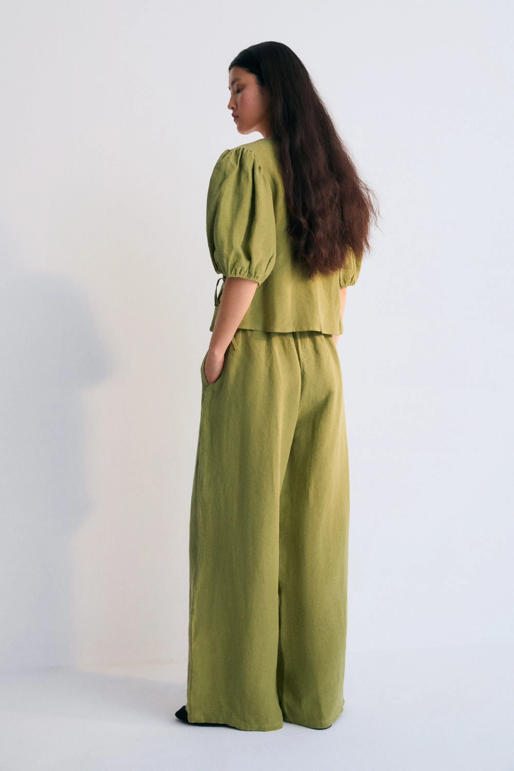 Hera Woman Pant Olive