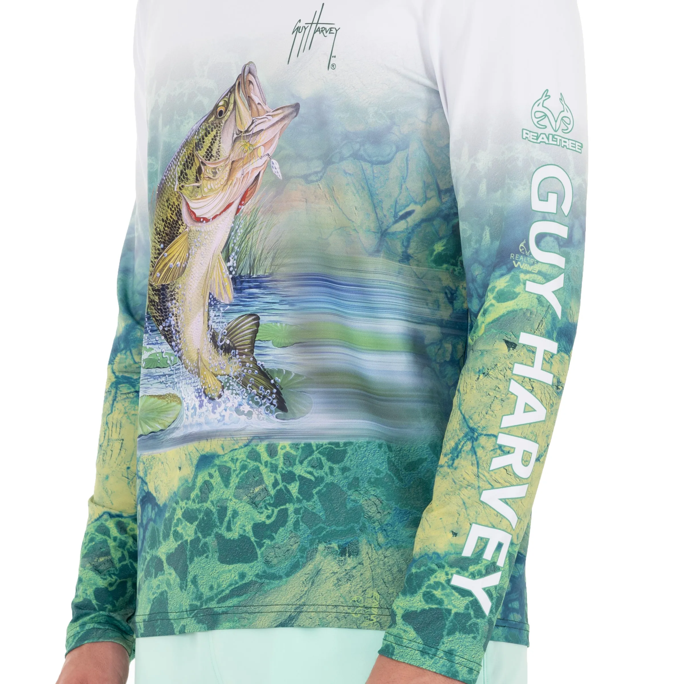 Men's Camo River Light Realtree Long Sleeve Performance T-Shirt
