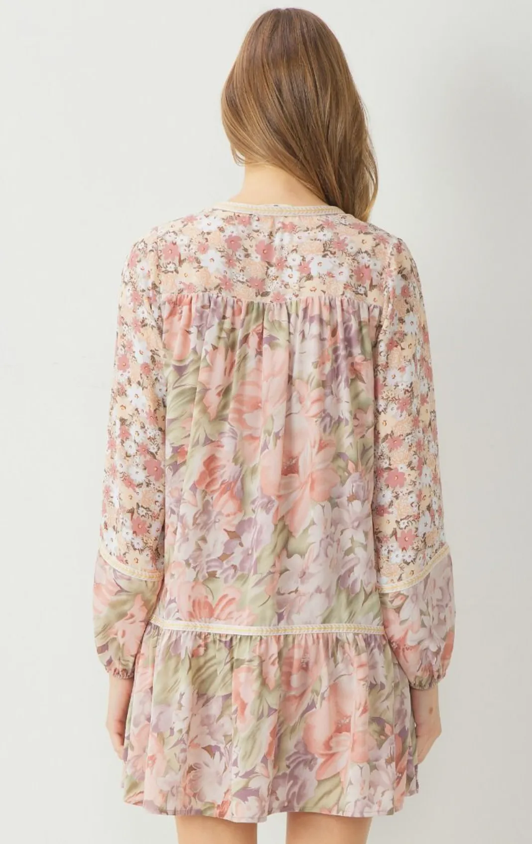 mixed floral print long sleeve mini dress - blush