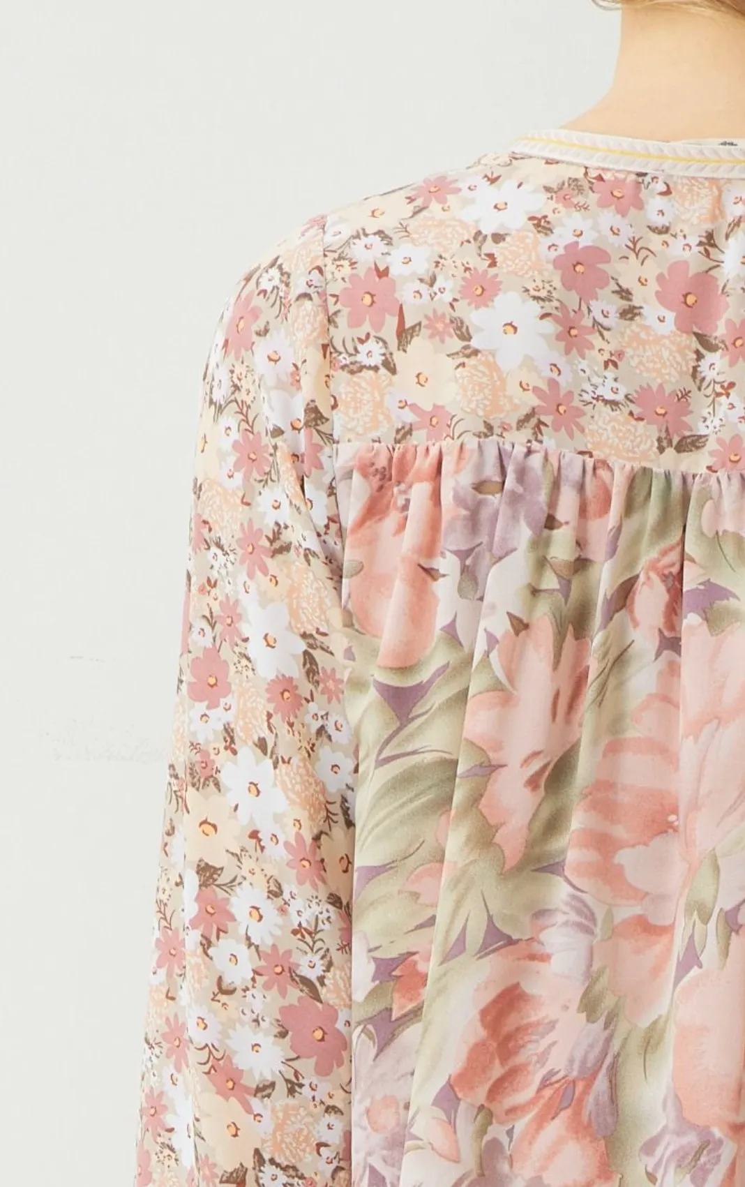 mixed floral print long sleeve mini dress - blush