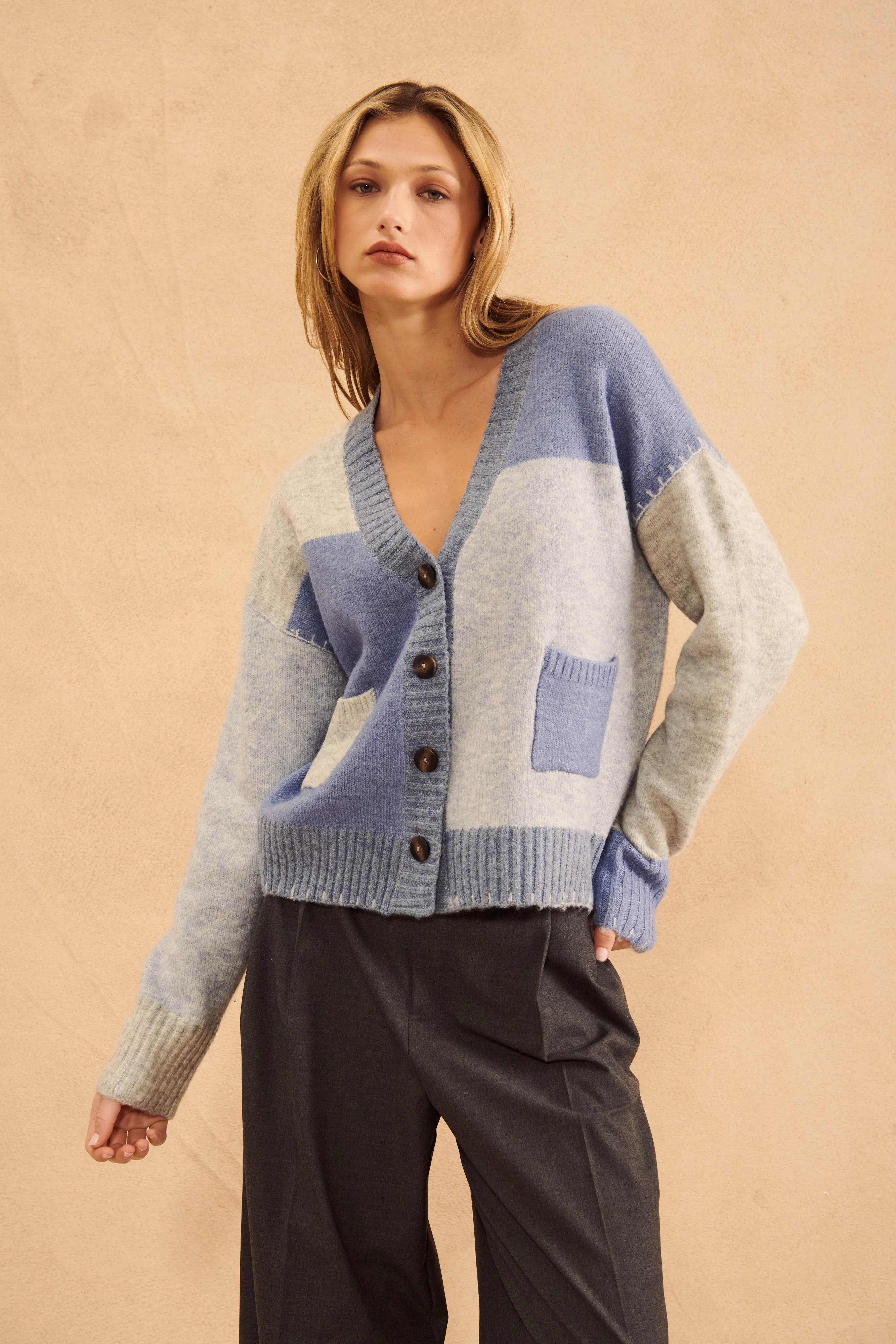 OAKLEY VINTAGE PATCHWORK CARDI