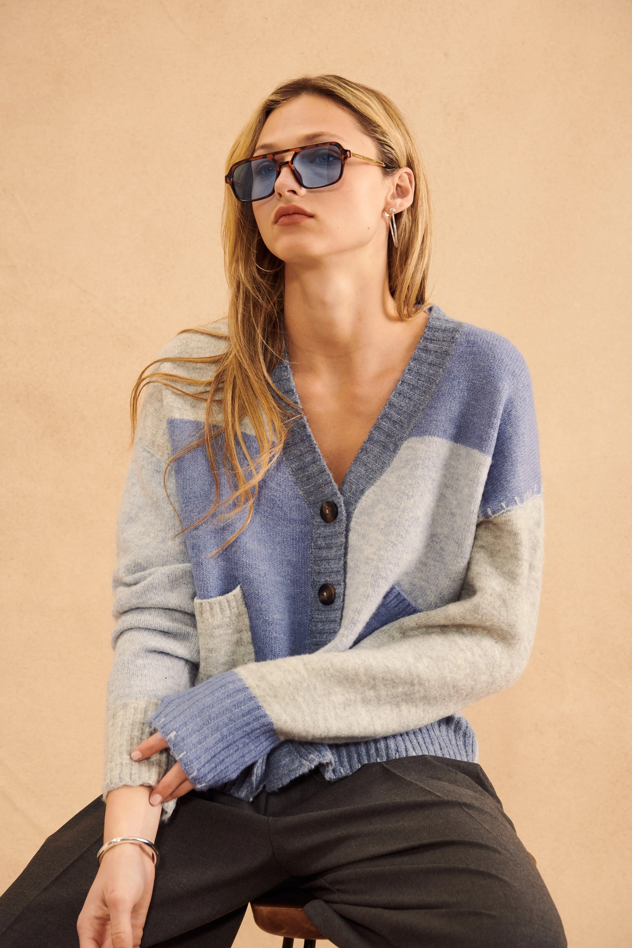 OAKLEY VINTAGE PATCHWORK CARDI