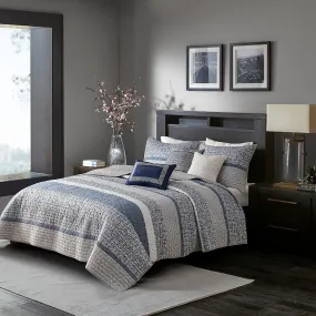 Rhapsody 6 Piece Reversible Jacquard Quilt Set with Throw Pillows in Navy