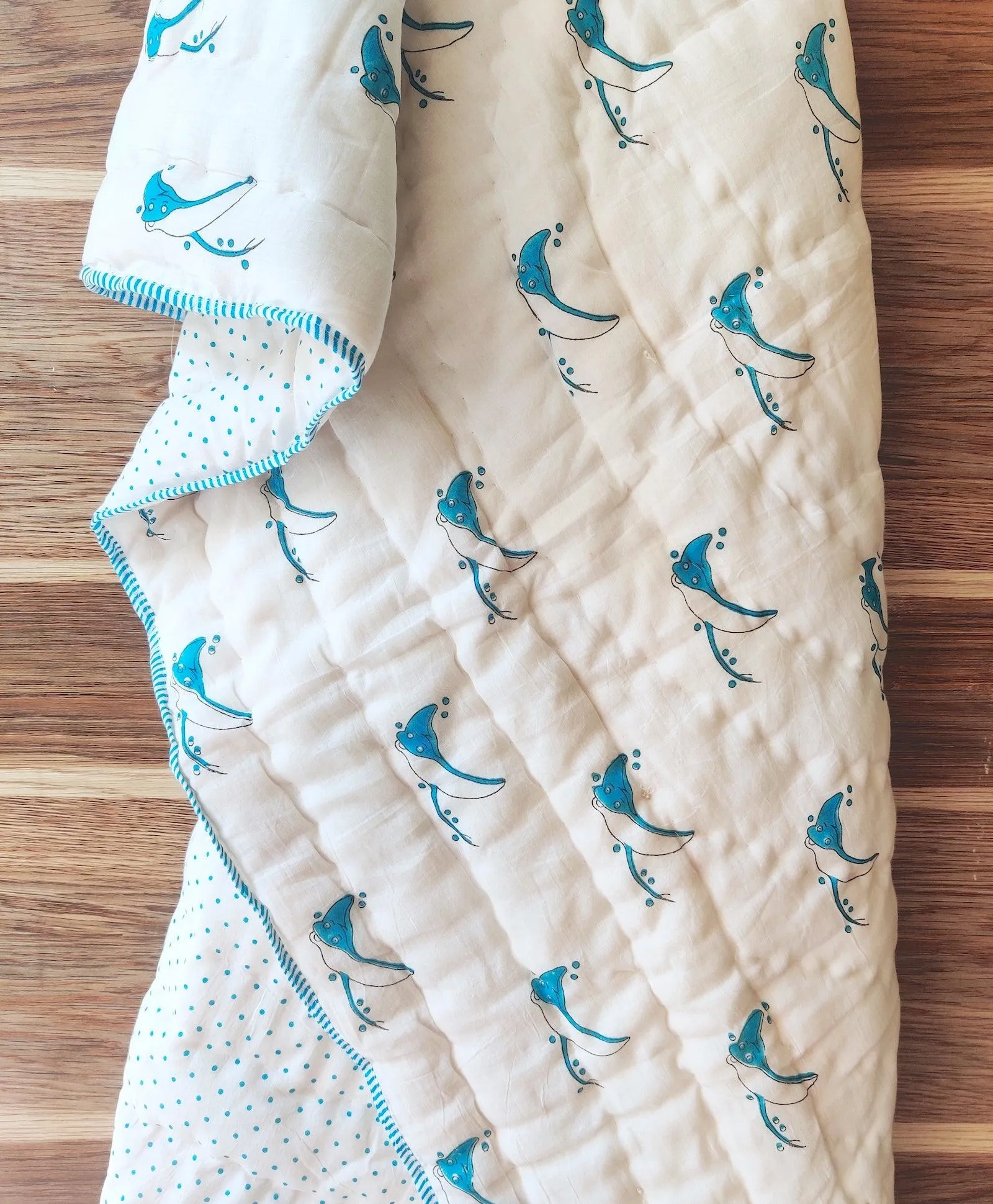 Stingray - Reversible Quilt