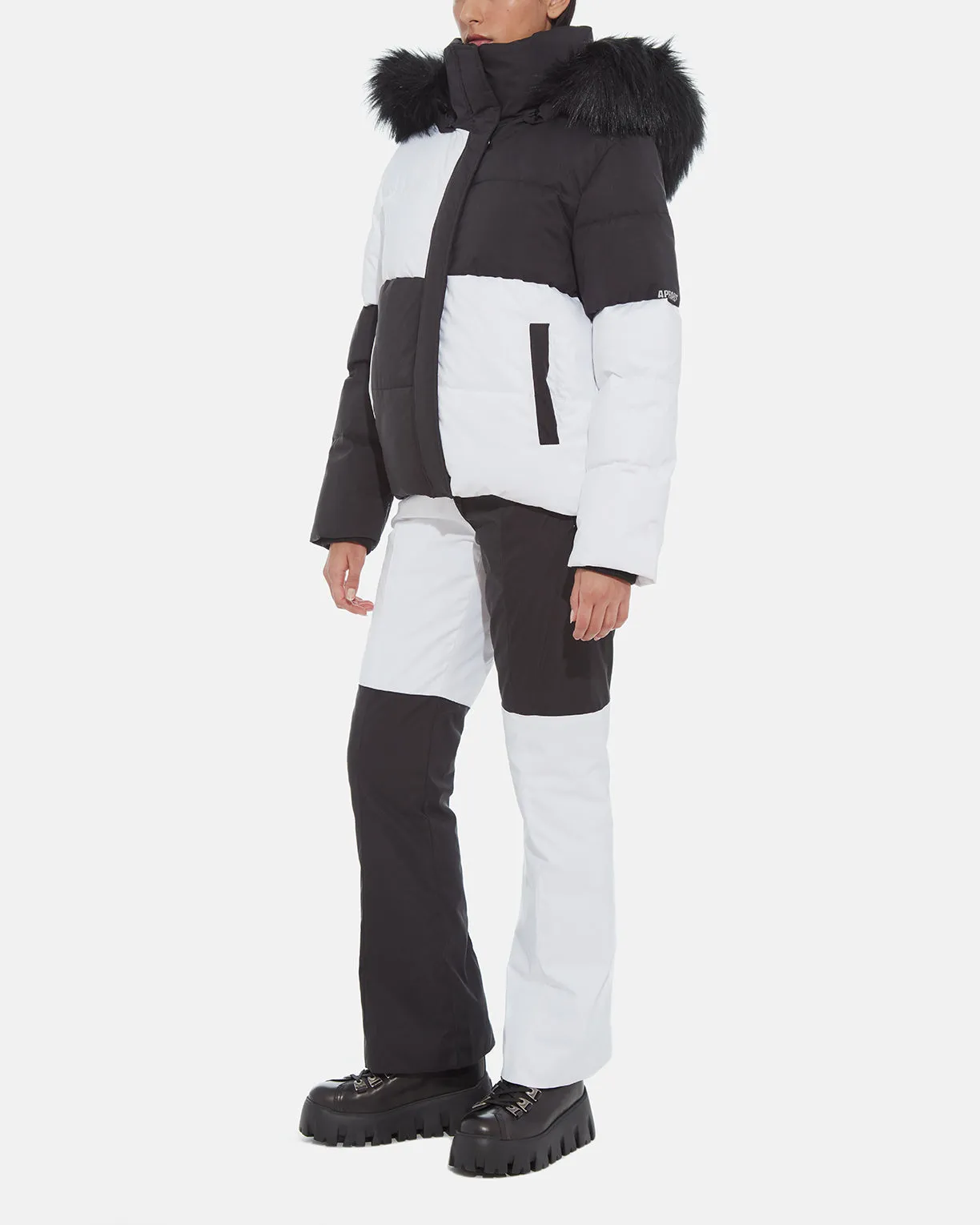 Suki Colorblocked Blanc & Noir